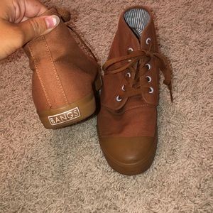 Bangs Sahara Sand High Top